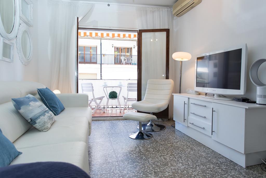 Du Soleil Apart Sitges Kültér fotó